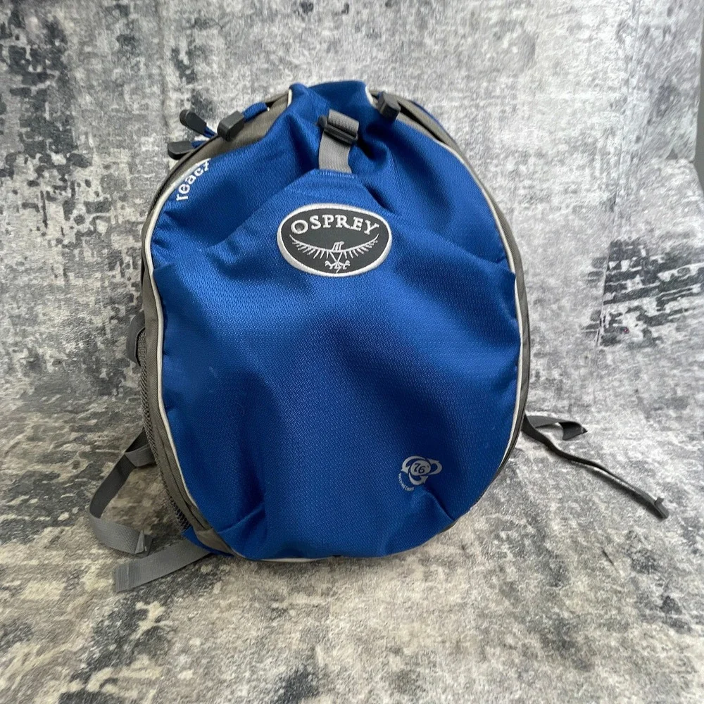 Osprey Daypack Blue Gray Everyday Recycled Backpack AirSpeed  Daypack Hiking Bag